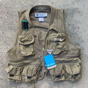 Columbia PFG Cool Creek Mesh Fishing Vest (Brand New) with tags still attached